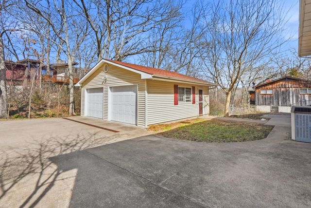 2023 PARKRIDGE CT, Columbia, MO 65203