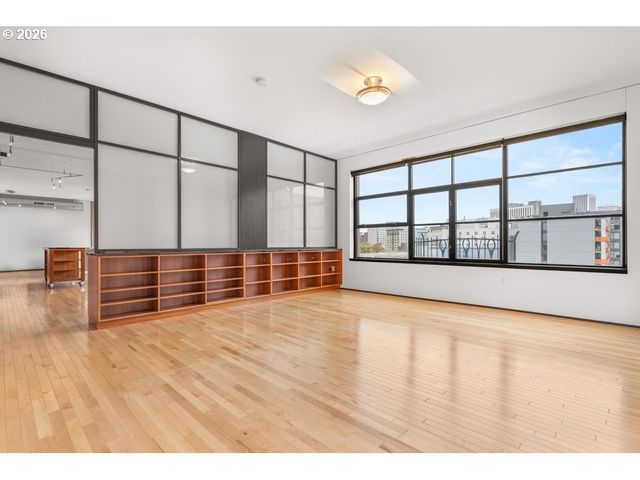 333 Nw 9TH Ave 906, Portland, OR 97209