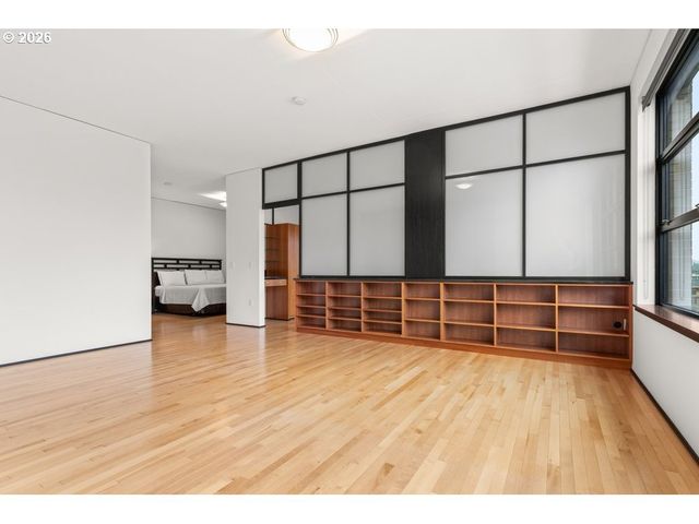 333 Nw 9TH Ave 906, Portland, OR 97209