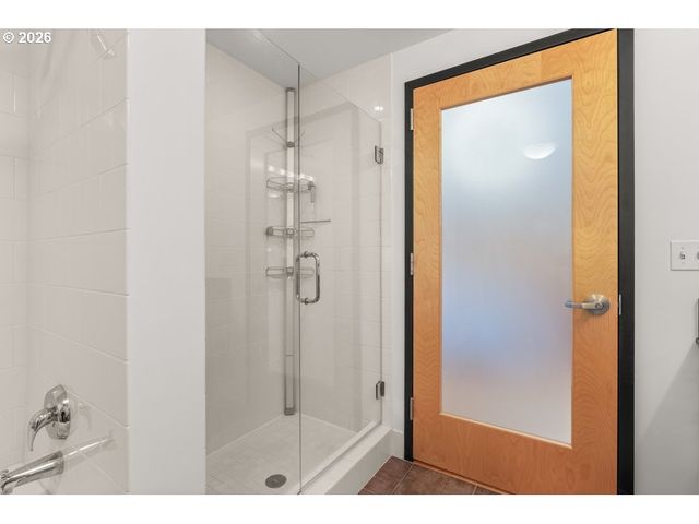 333 Nw 9TH Ave 906, Portland, OR 97209