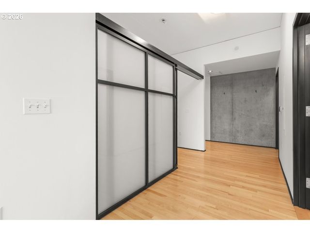 333 Nw 9TH Ave 906, Portland, OR 97209