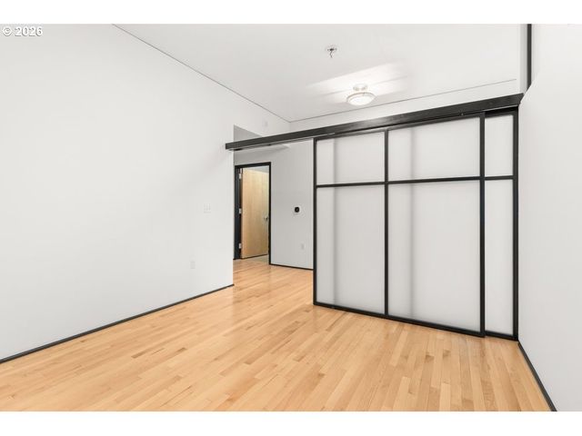 333 Nw 9TH Ave 906, Portland, OR 97209