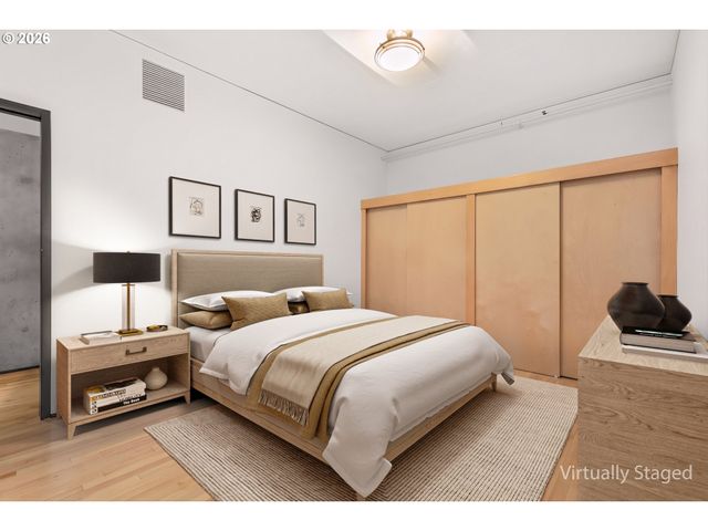 333 Nw 9TH Ave 906, Portland, OR 97209