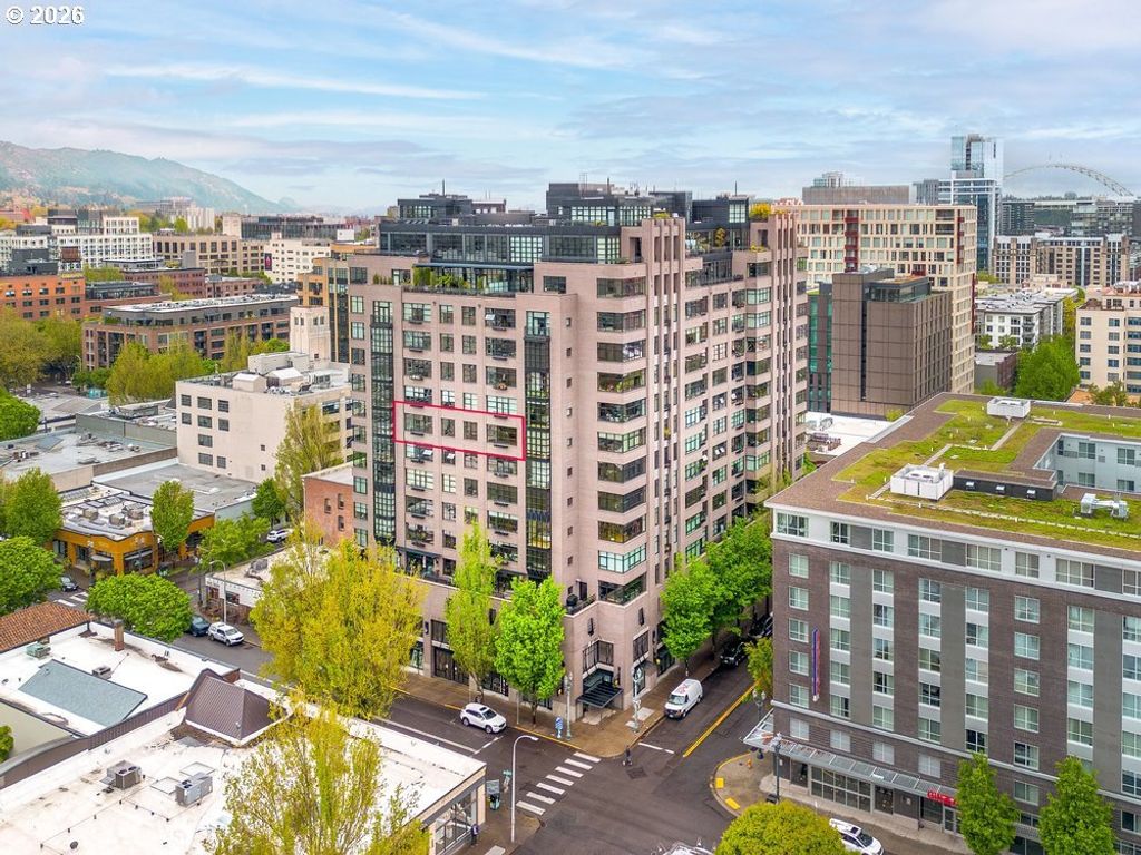 333 Nw 9TH Ave 906, Portland, OR 97209