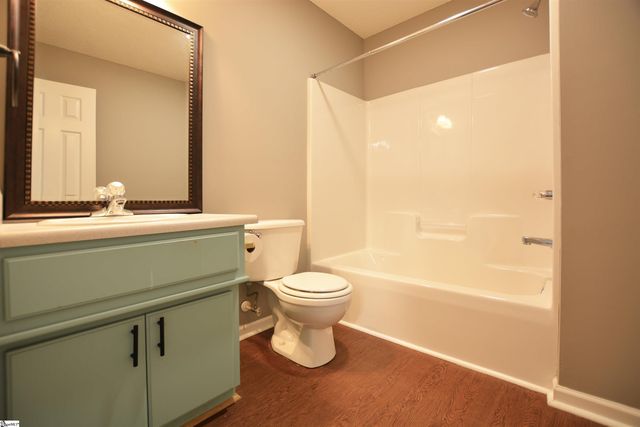 501 Caldwell Street, Campobello, SC 29322