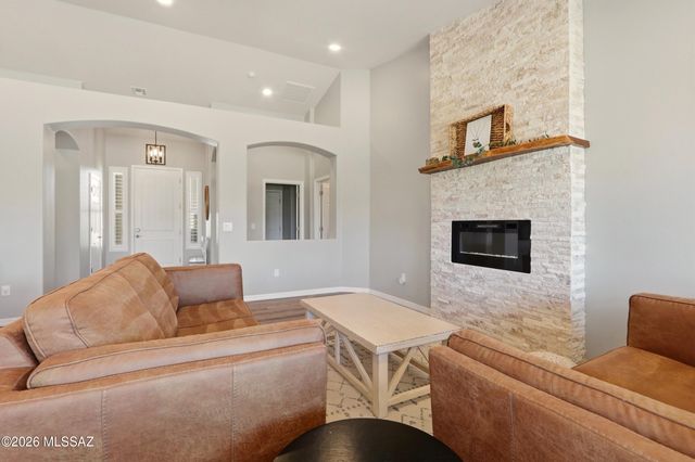 12306 N Pathfinder Drive, Marana, AZ 85658