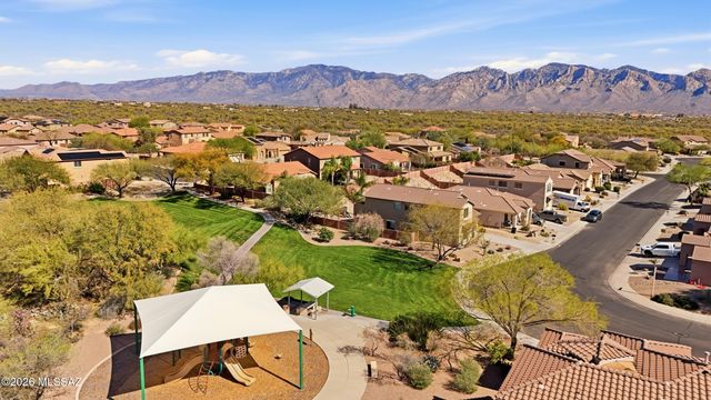 12306 N Pathfinder Drive, Marana, AZ 85658