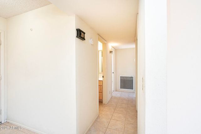 1050 S ROANOKE --, Mesa, AZ 85206