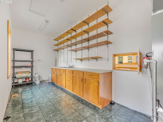 37555 Hauger Mountain Ln, Seaside, OR 97138