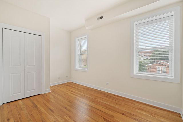 1432 N Maplewood Avenue 304, Chicago, IL 60622