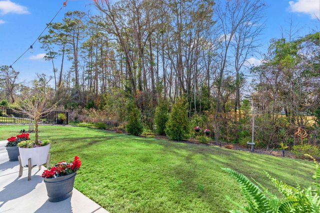 1589 Littleleaf Loop, North Myrtle Beach, SC 29582