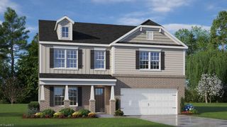 3035 Middle Creek Lane, Greensboro, NC 27405