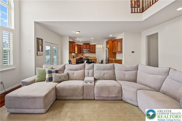 2305 Madeira Drive, Lower Macungie Twp, PA 18062