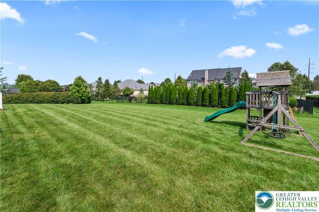 2305 Madeira Drive, Lower Macungie Twp, PA 18062