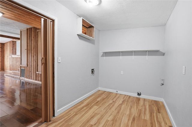 1113 Hazel Dr, Corpus Christi, TX 78412