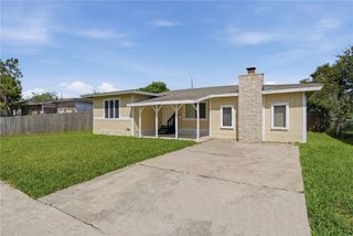 1113 Hazel Dr, Corpus Christi, TX 78412