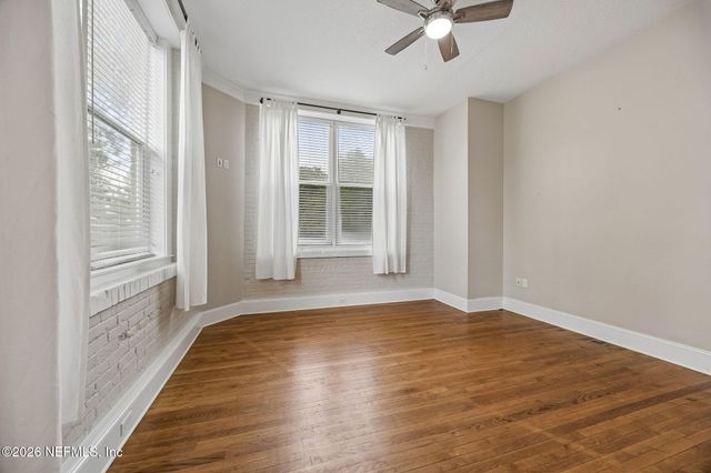 2525 COLLEGE Street 2102, Jacksonville, FL 32204