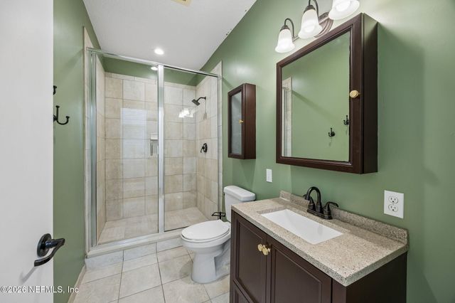 2525 COLLEGE Street 2102, Jacksonville, FL 32204