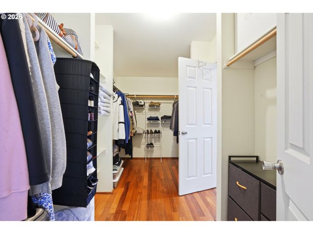 1283 Ne 17TH Ave, Hillsboro, OR 97124