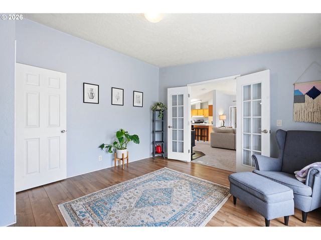 1283 Ne 17TH Ave, Hillsboro, OR 97124
