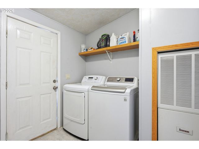 1283 Ne 17TH Ave, Hillsboro, OR 97124