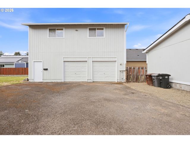 1283 Ne 17TH Ave, Hillsboro, OR 97124