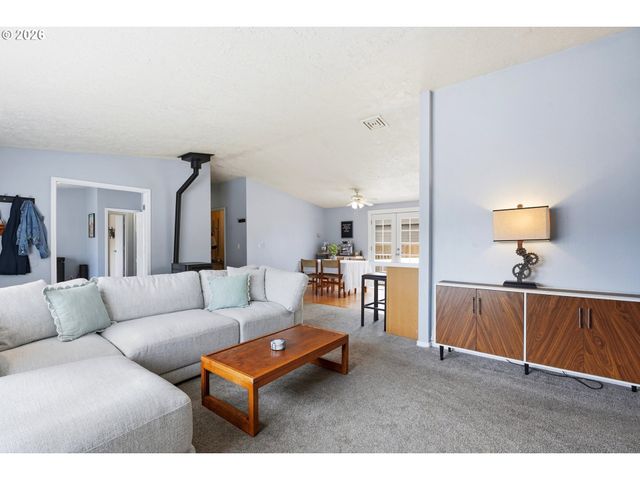 1283 Ne 17TH Ave, Hillsboro, OR 97124