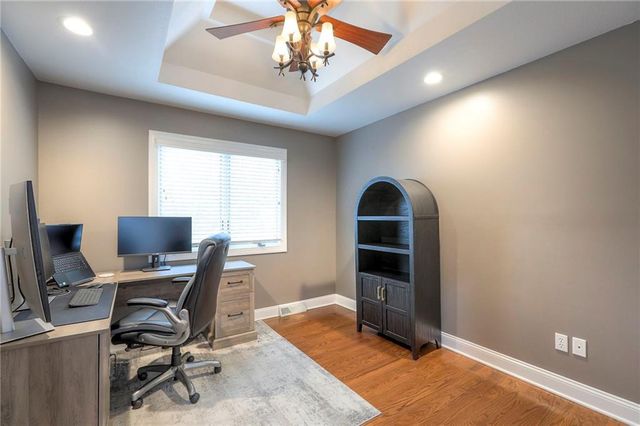 205 12th Avenue N, Greenwood, MO 64034