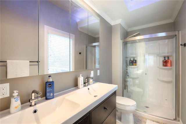 205 12th Avenue N, Greenwood, MO 64034