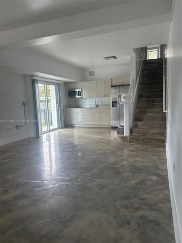 3300 NW 19th Ave 1-2, Miami, FL 33142