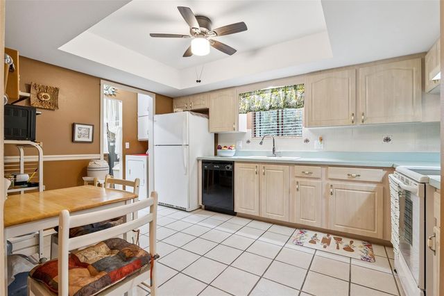 541 BELLTOWER, Deltona, FL 32725