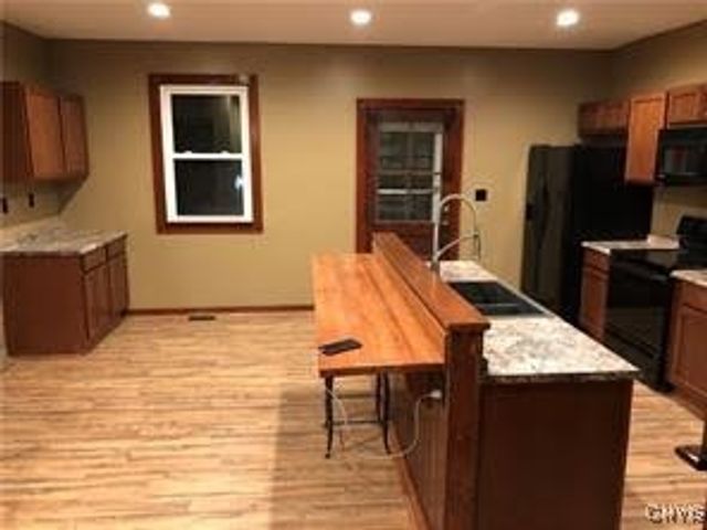 112 Dean Street, Rome, NY 13440