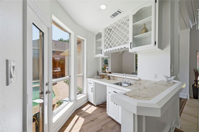 668 Oakdale Drive, Plano, TX 75025