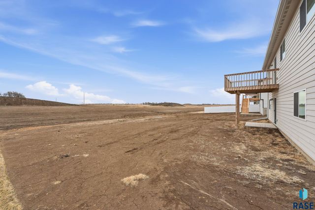 7236 E Athens Ct Court, Sioux Falls, SD 57110