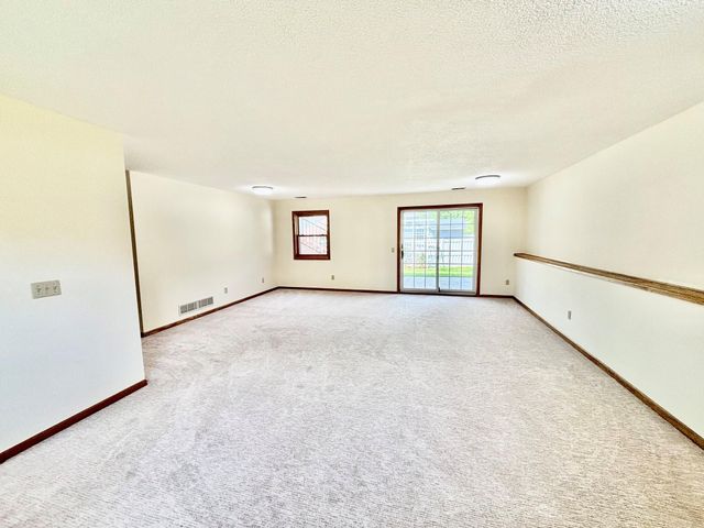 3883 97th Lane NE, Blaine, MN 55014