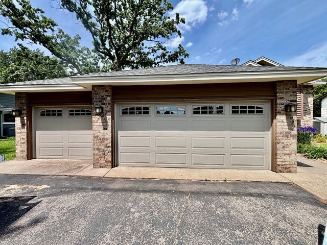 3883 97th Lane NE, Blaine, MN 55014