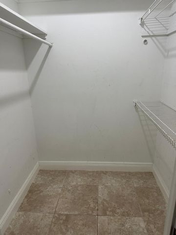 400 N Riverside Drive 102, Pompano Beach, FL 33062