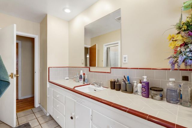 3630 Dayton St, Sacramento, CA 95838