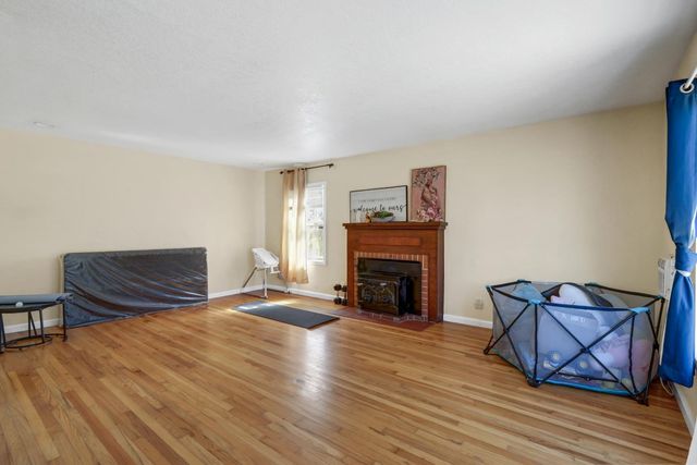 3630 Dayton St, Sacramento, CA 95838