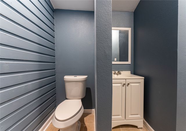 1524 W Kaufman, Paris, TX 75460