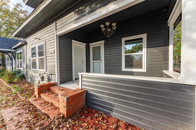1524 W Kaufman, Paris, TX 75460