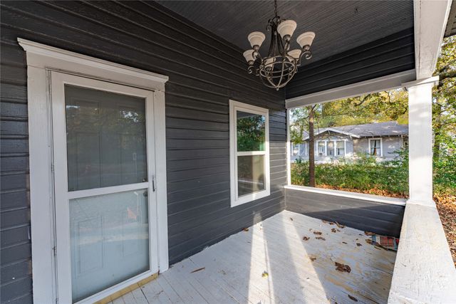 1524 W Kaufman, Paris, TX 75460