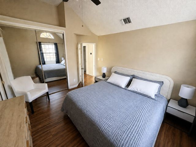 414 Santa Fe Trl 91, Irving, TX 75063