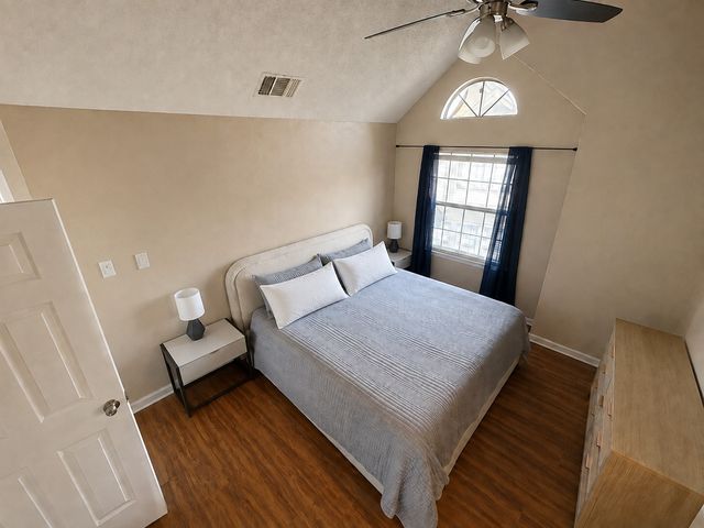414 Santa Fe Trl 91, Irving, TX 75063