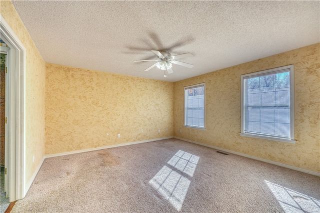 5693 Sand Flat Road, Harrison, AR 72601