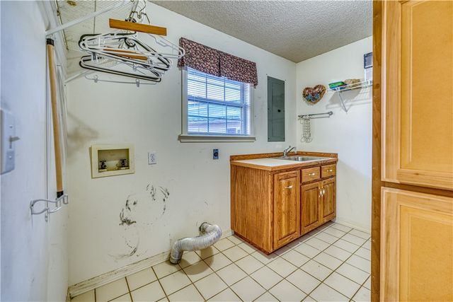 5693 Sand Flat Road, Harrison, AR 72601