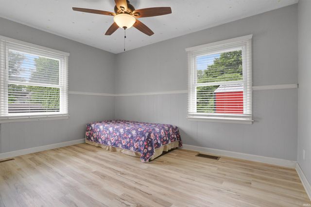 110 Ohio Street, Elberfeld, IN 47613