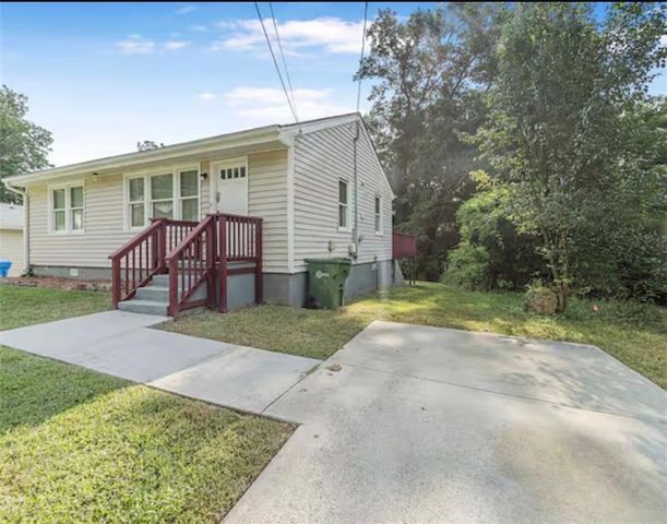 330 Camfield SW Court, Atlanta, GA 30310