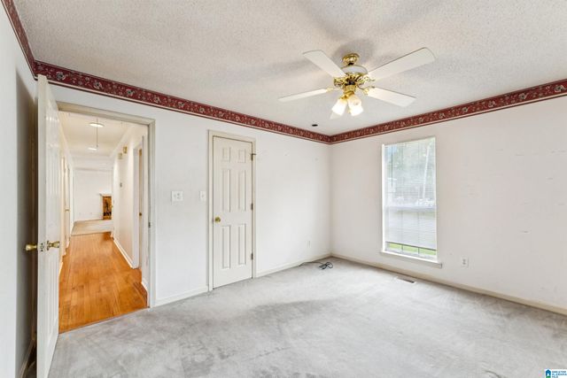 329 SOUTHERN HILLS DRIVE, Calera, AL 35040