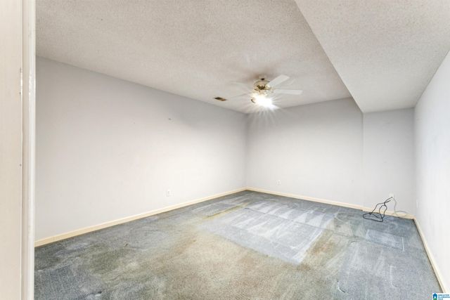 329 SOUTHERN HILLS DRIVE, Calera, AL 35040